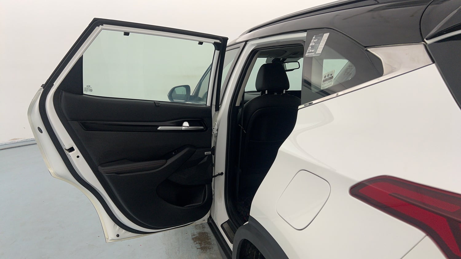 Used 2020 Kia Seltos GTX Plus DCT 1.4 Petrol Automatic interior LEFT REAR DOOR OPEN VIEW