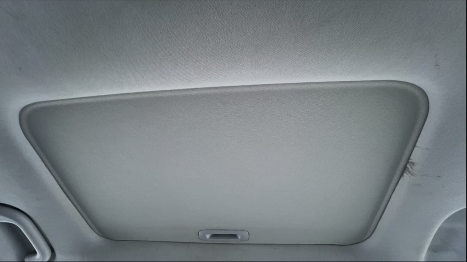Used 2022 Hyundai i20 Asta (O) 1.2 IVT Petrol Automatic top_features Sunroof