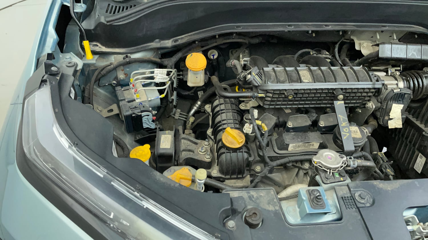 Used 2023 Tata Punch Adventure Rhythm Pack MT Petrol Manual engine ENGINE RIGHT SIDE VIEW
