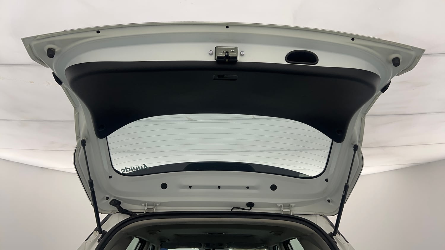 Used 2020 Kia Seltos GTX Plus DCT 1.4 Petrol Automatic interior DICKY DOOR OPEN VIEW