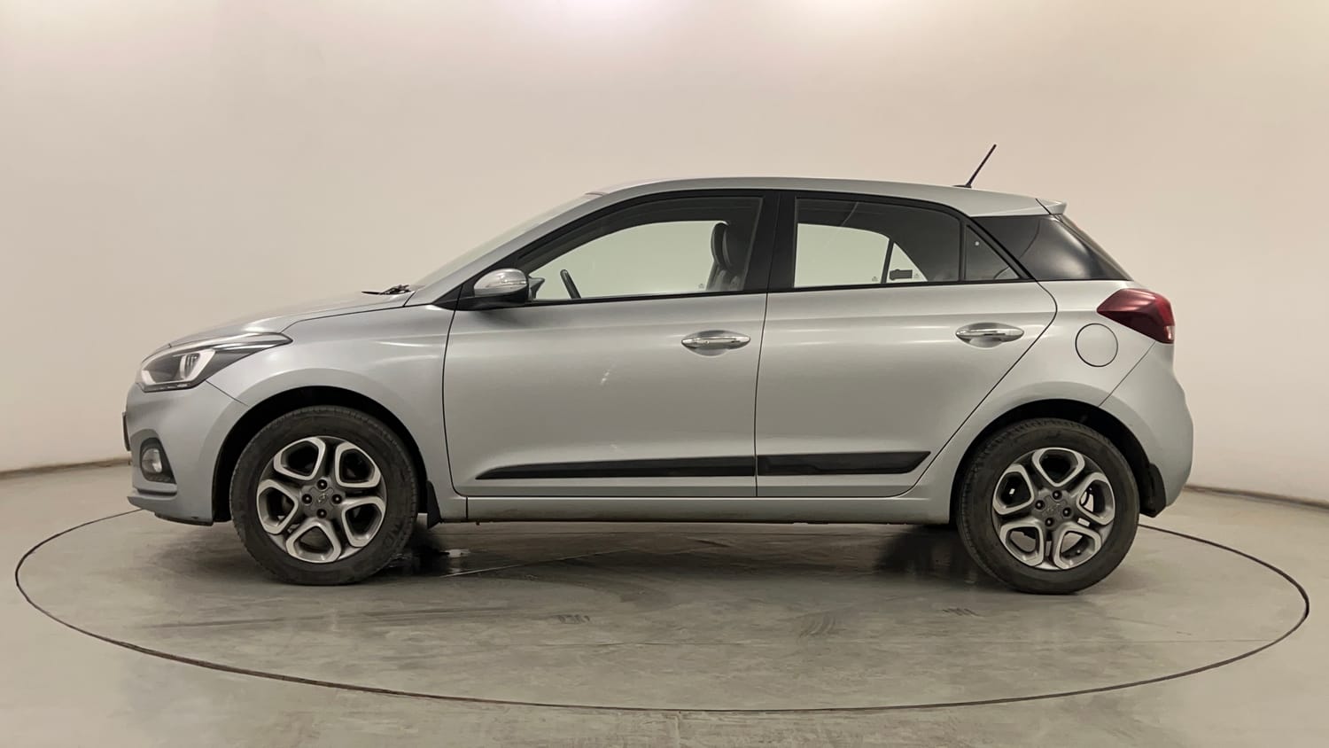 Used 2019 Hyundai Elite i20 Asta 1.2 (O) Petrol Manual exterior LEFT SIDE VIEW