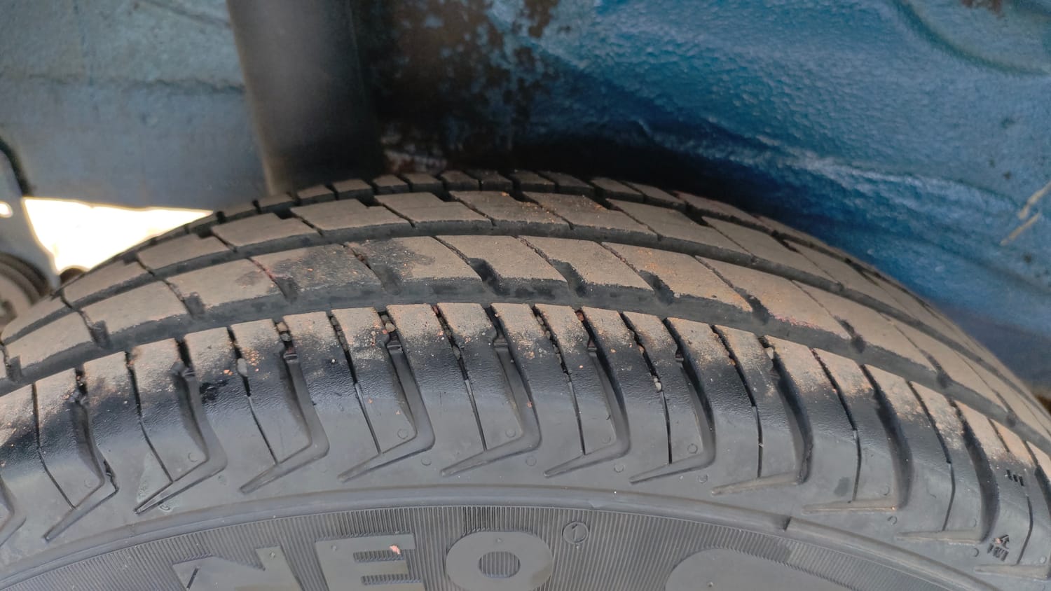 Used 2023 Maruti Suzuki Alto K10 VXi AGS Petrol Automatic tyres RIGHT REAR TYRE TREAD VIEW