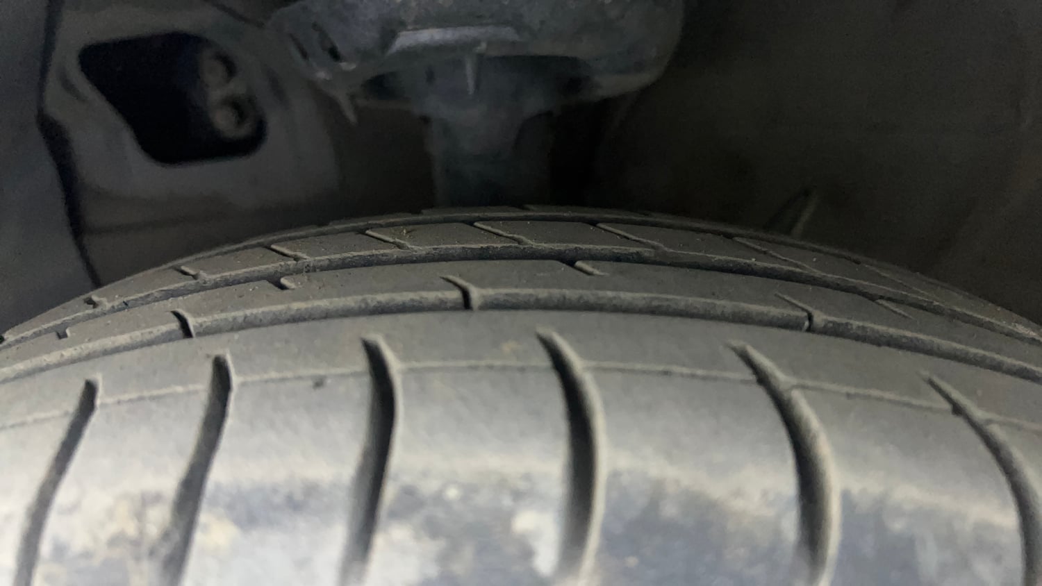 Used 2019 Hyundai Santro Sportz AMT Petrol Automatic tyres LEFT FRONT TYRE TREAD VIEW