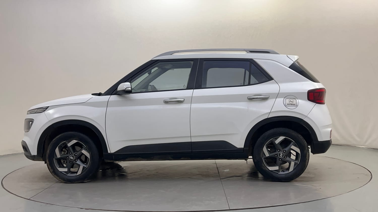 Used 2019 Hyundai Venue SX Plus 1.0 Turbo DCT Petrol Automatic exterior LEFT SIDE VIEW