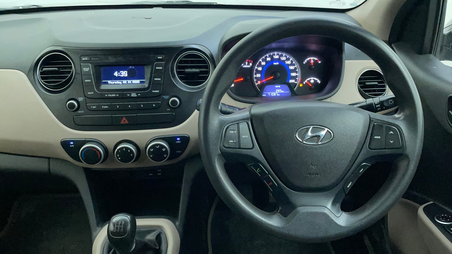 Used 2018 Hyundai Grand i10 Magna 1.2 Kappa VTVT Petrol Manual interior STEERING VIEW