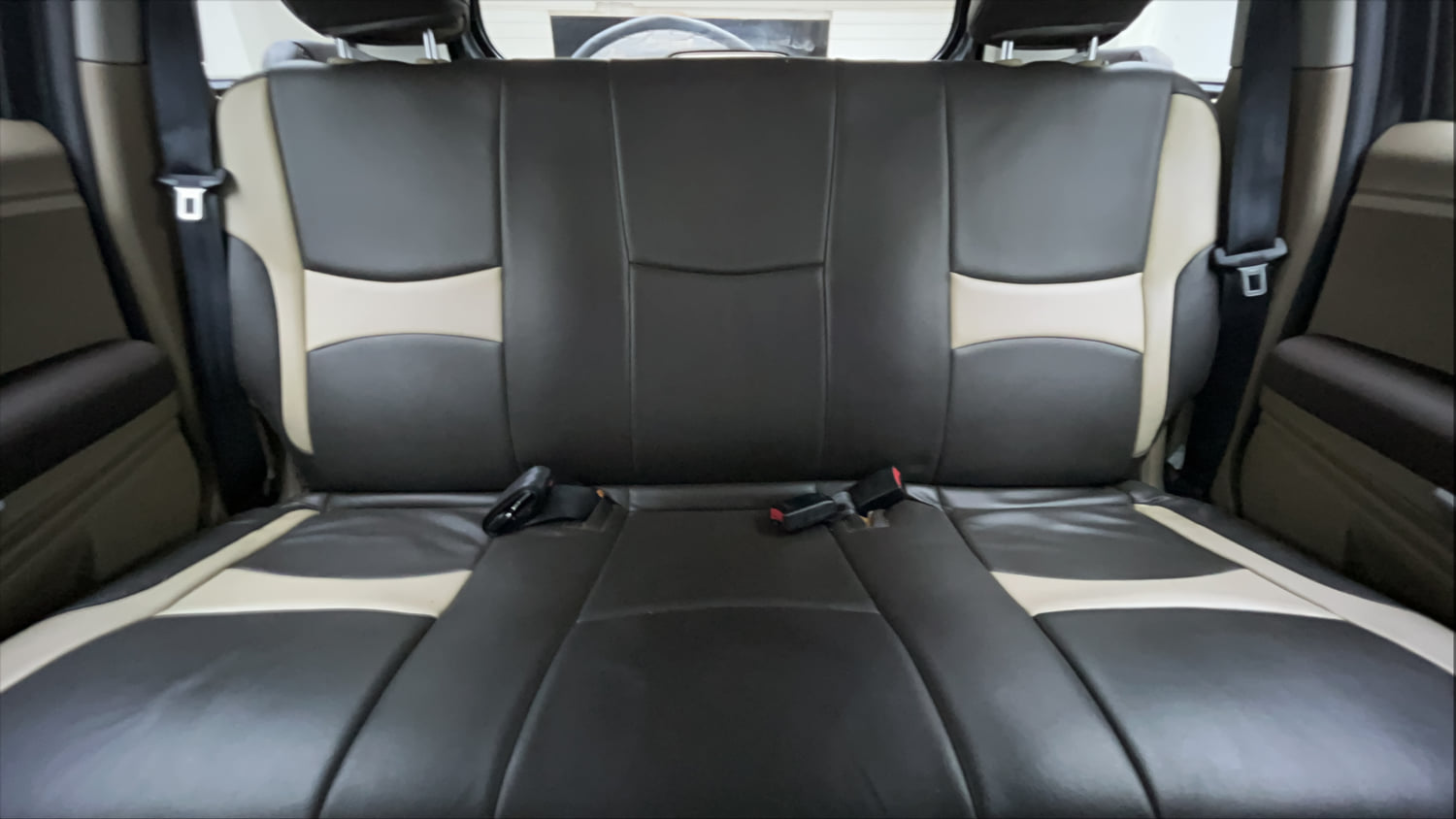 Used 2016 Mahindra TUV300 T8 Diesel Manual interior REAR SEAT CONDITION VIEW