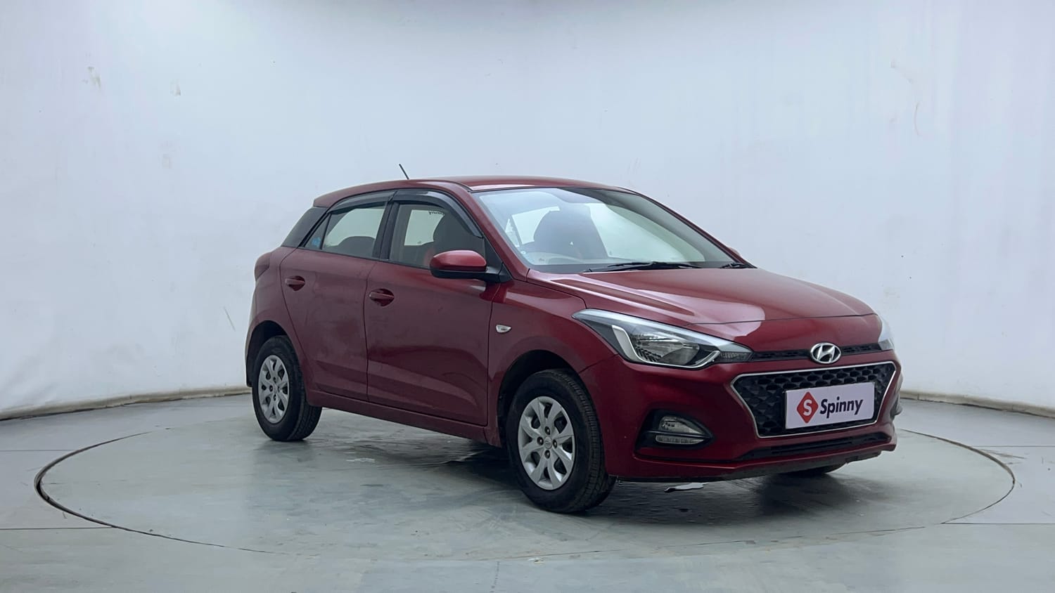 Used 2019 Hyundai Elite i20 Magna Plus 1.2 Petrol Manual exterior RIGHT FRONT CORNER VIEW