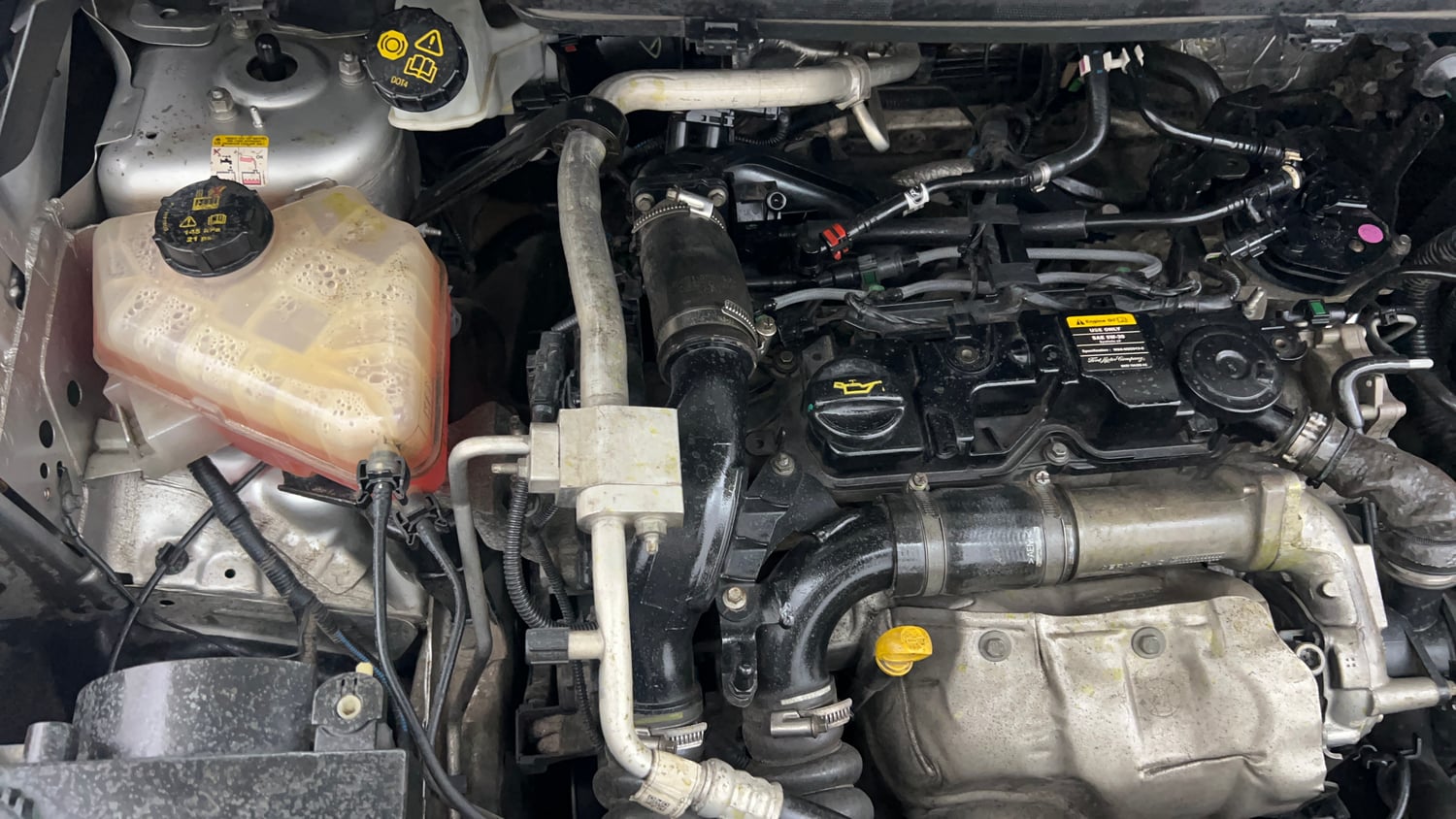 Used 2016 Ford EcoSport Ambiente 1.5L TDCi Diesel Manual engine ENGINE RIGHT SIDE VIEW
