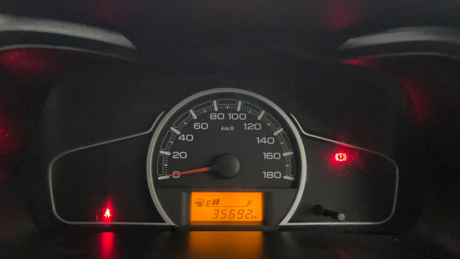Used 2021 Maruti Suzuki Alto 800 LXi Petrol Manual interior CLUSTERMETER VIEW