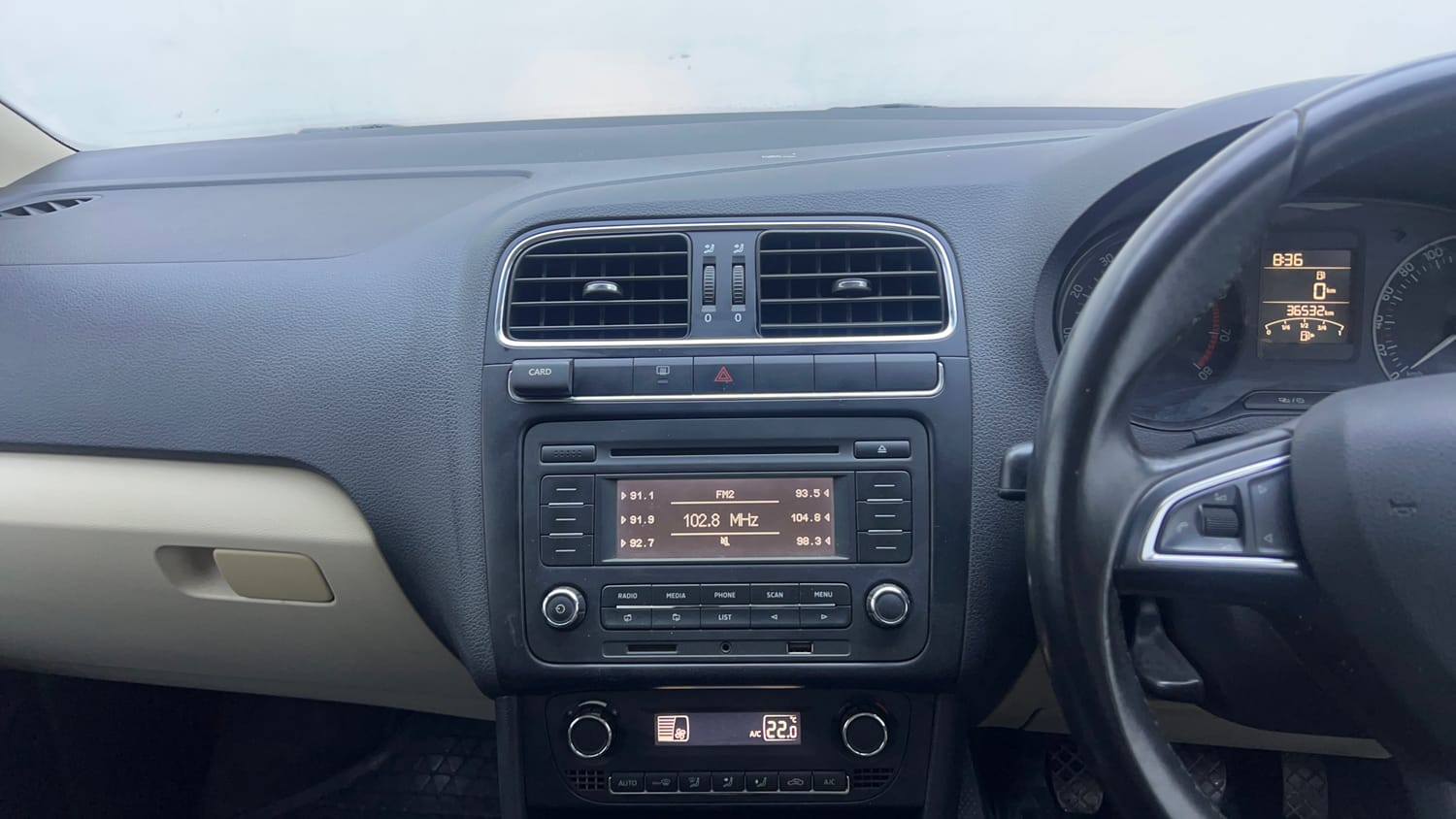 Used 2018 Skoda Rapid Ambition 1.6 MPI Petrol Manual interior MUSIC SYSTEM & AC CONTROL VIEW