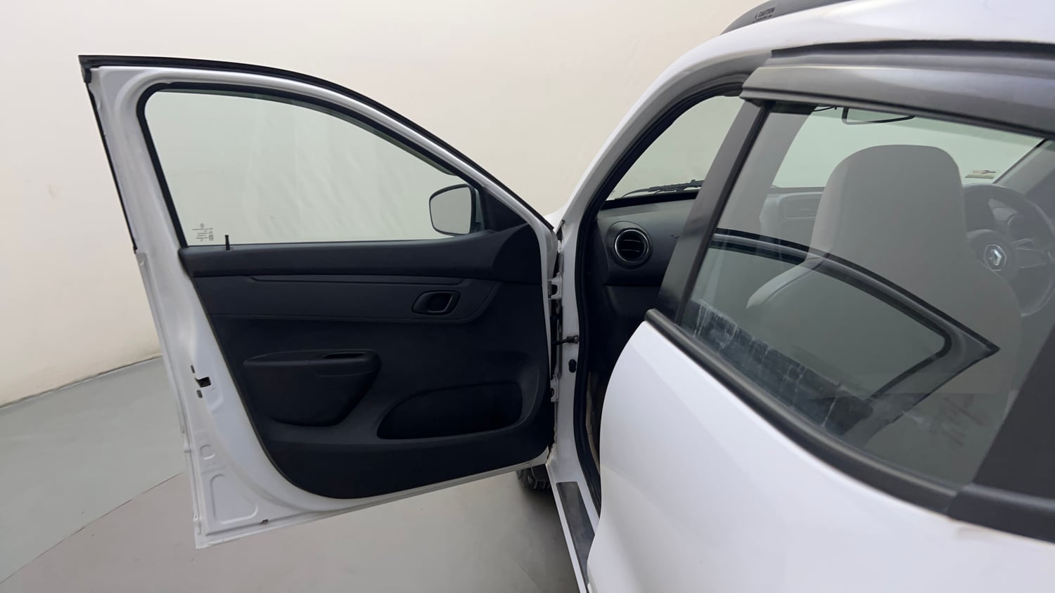 Used 2022 Renault Kwid RXT 1.0 Petrol Manual interior LEFT FRONT DOOR OPEN VIEW
