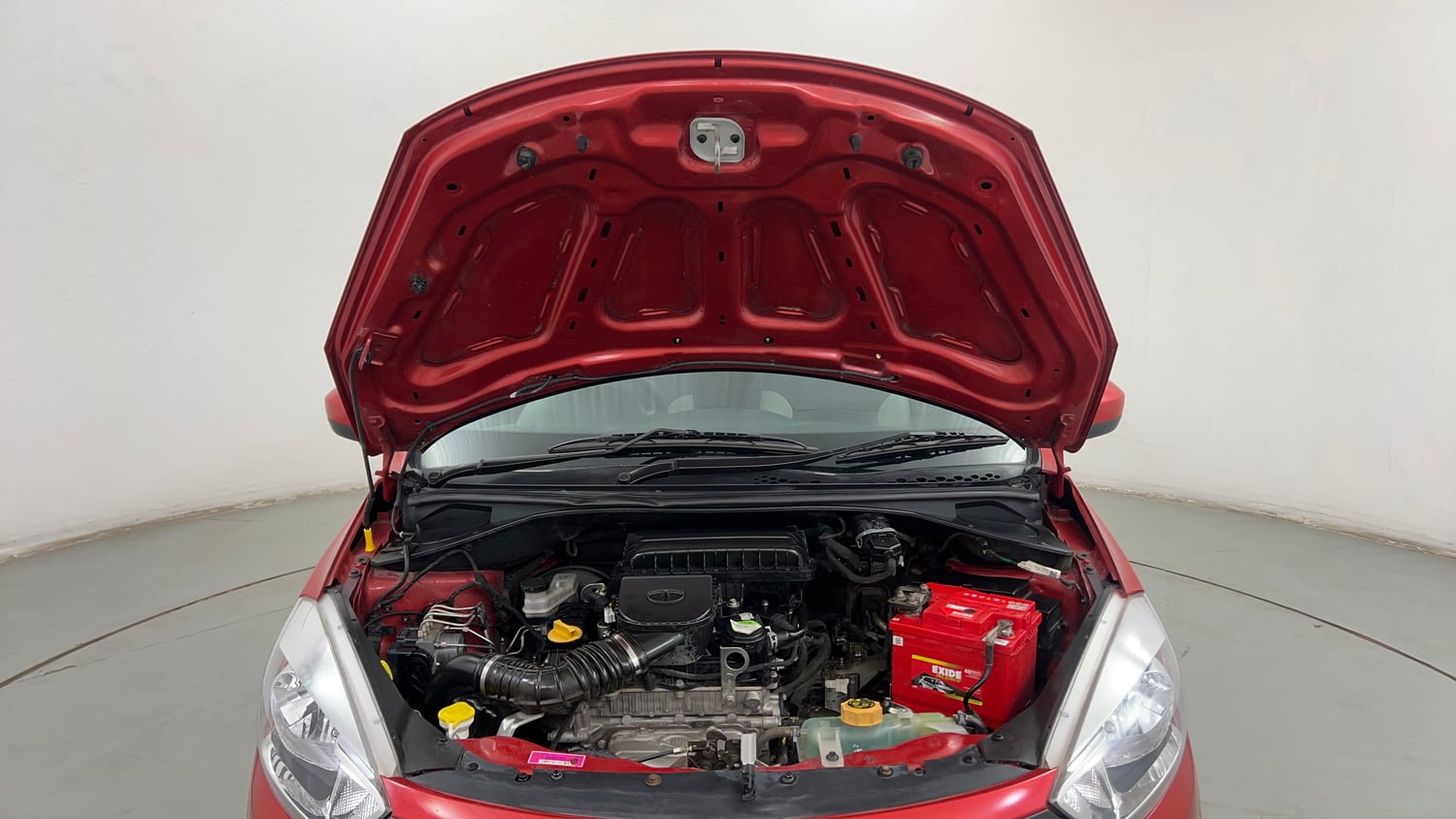 Used 2019 Tata Tiago Revotron XZA Petrol Automatic engine ENGINE & BONNET OPEN FRONT VIEW