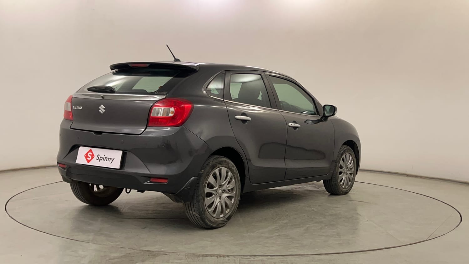 Used 2017 Maruti Suzuki Baleno Zeta 1.2 Petrol Manual exterior RIGHT REAR CORNER VIEW