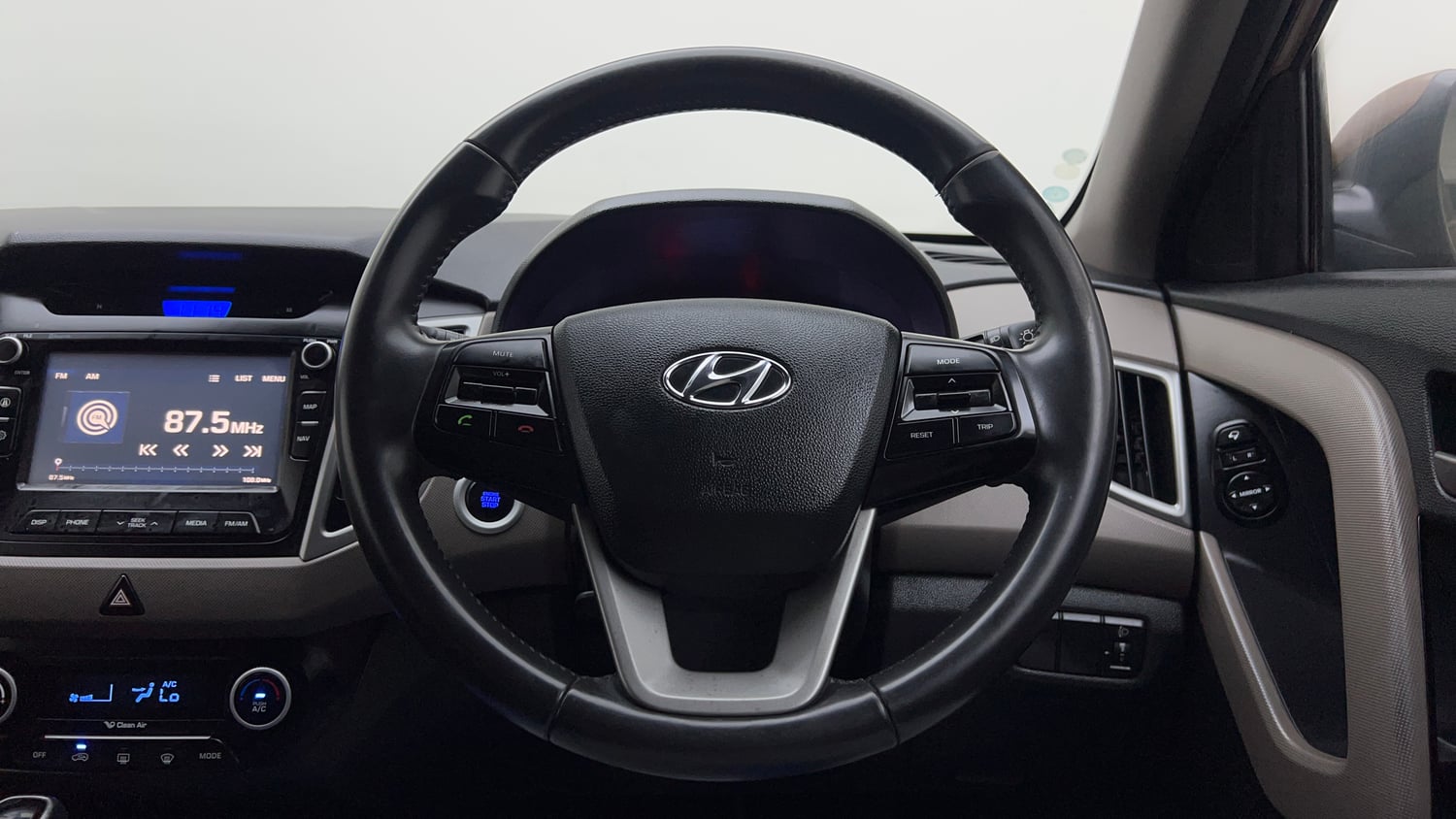 Used 2017 Hyundai Creta 1.6 SX Plus AT Petrol Petrol Automatic interior STEERING VIEW