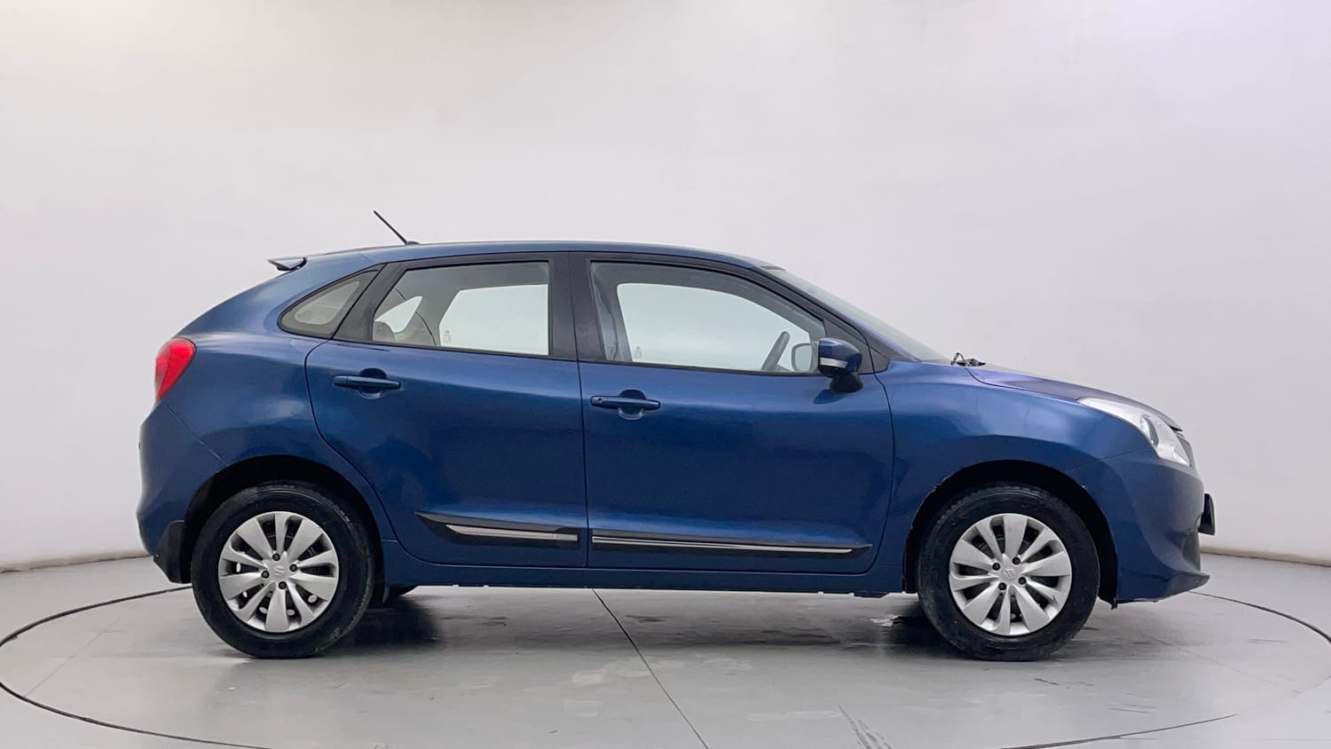 Used 2017 Maruti Suzuki Baleno Delta 1.2 Petrol Manual exterior RIGHT SIDE VIEW