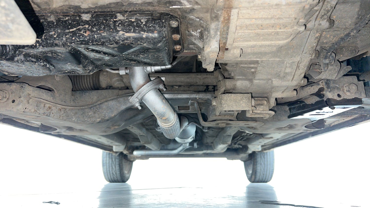 Used 2021 Tata Nexon XZA Plus (O) Diesel Diesel Automatic extra FRONT LEFT UNDERBODY VIEW