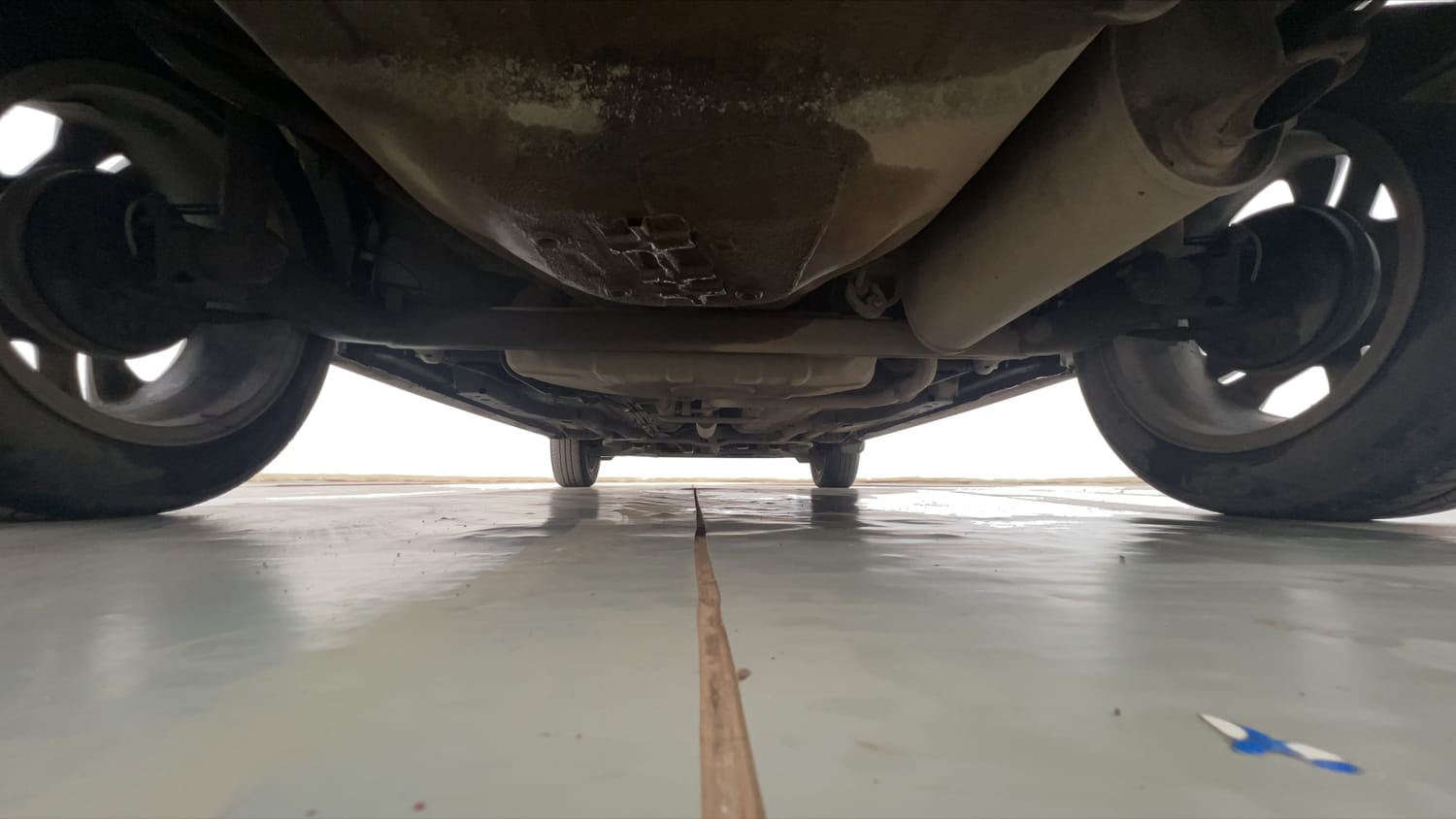 Used 2025 Tata Tiago XZ Plus Petrol Manual extra REAR UNDERBODY VIEW (TAKEN FROM REAR)