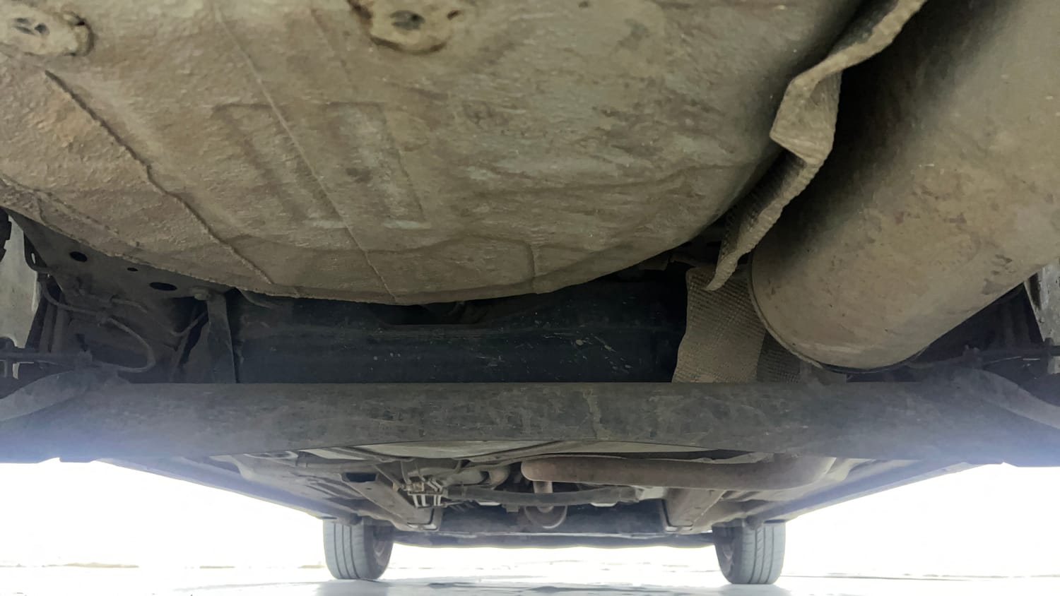 Used 2016 Ford Figo Titanium Plus 1.2 Ti-VCT Petrol Manual extra REAR UNDERBODY VIEW (TAKEN FROM REAR)