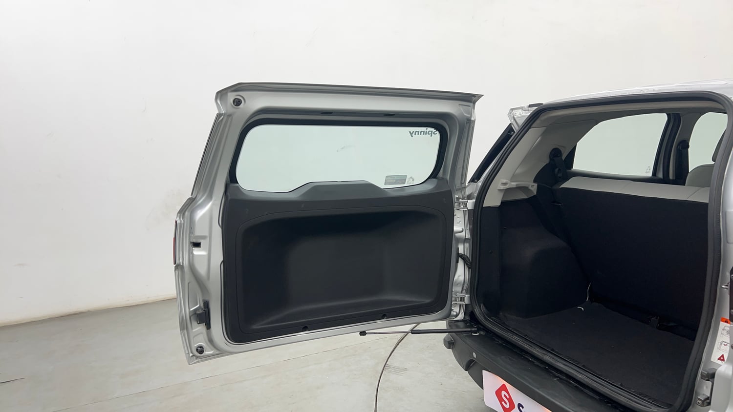 Used 2016 Ford EcoSport Ambiente 1.5L TDCi Diesel Manual interior DICKY DOOR OPEN VIEW