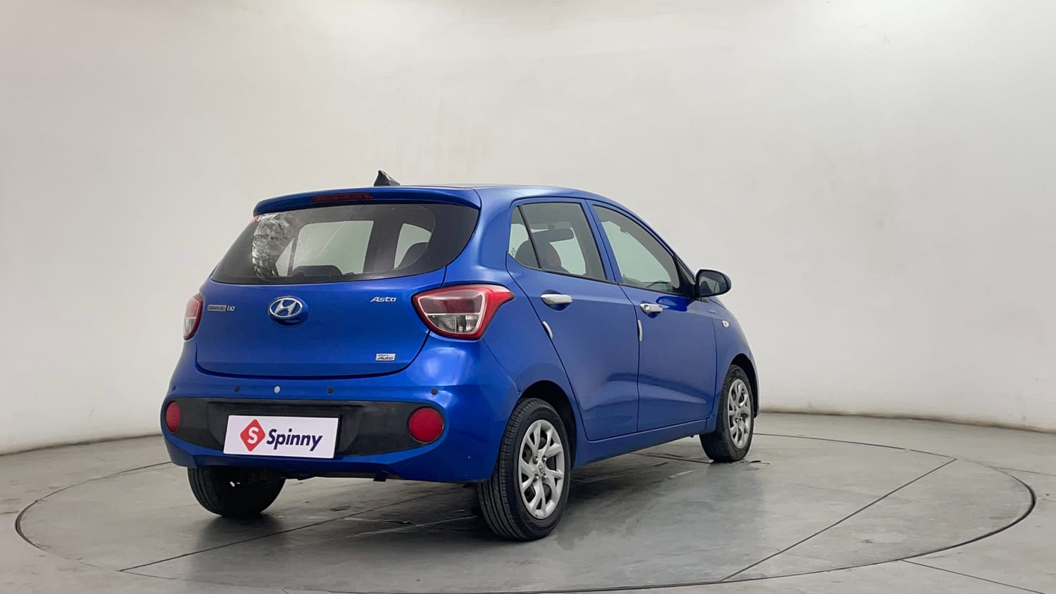 Used 2018 Hyundai Grand i10 Magna AT 1.2 Kappa VTVT Petrol Automatic exterior RIGHT REAR CORNER VIEW