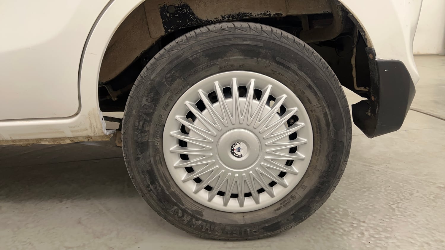Used 2021 Maruti Suzuki Alto 800 LXi Petrol Manual tyres LEFT REAR TYRE RIM VIEW