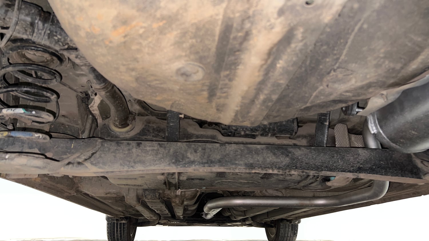 Used 2015 Hyundai Elite i20 Asta 1.2 Petrol Manual extra REAR UNDERBODY VIEW (TAKEN FROM REAR)