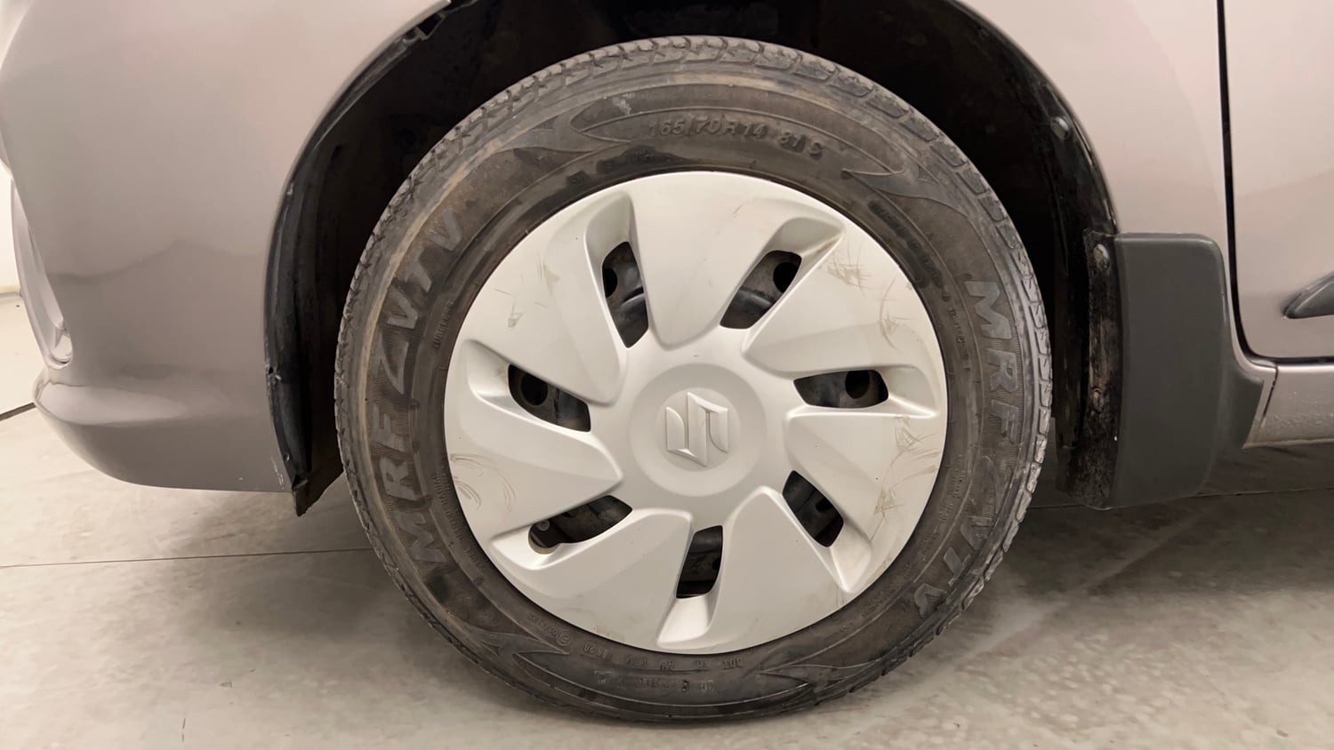Used 2020 Maruti Suzuki Celerio VXi AMT Petrol Automatic tyres LEFT FRONT TYRE RIM VIEW