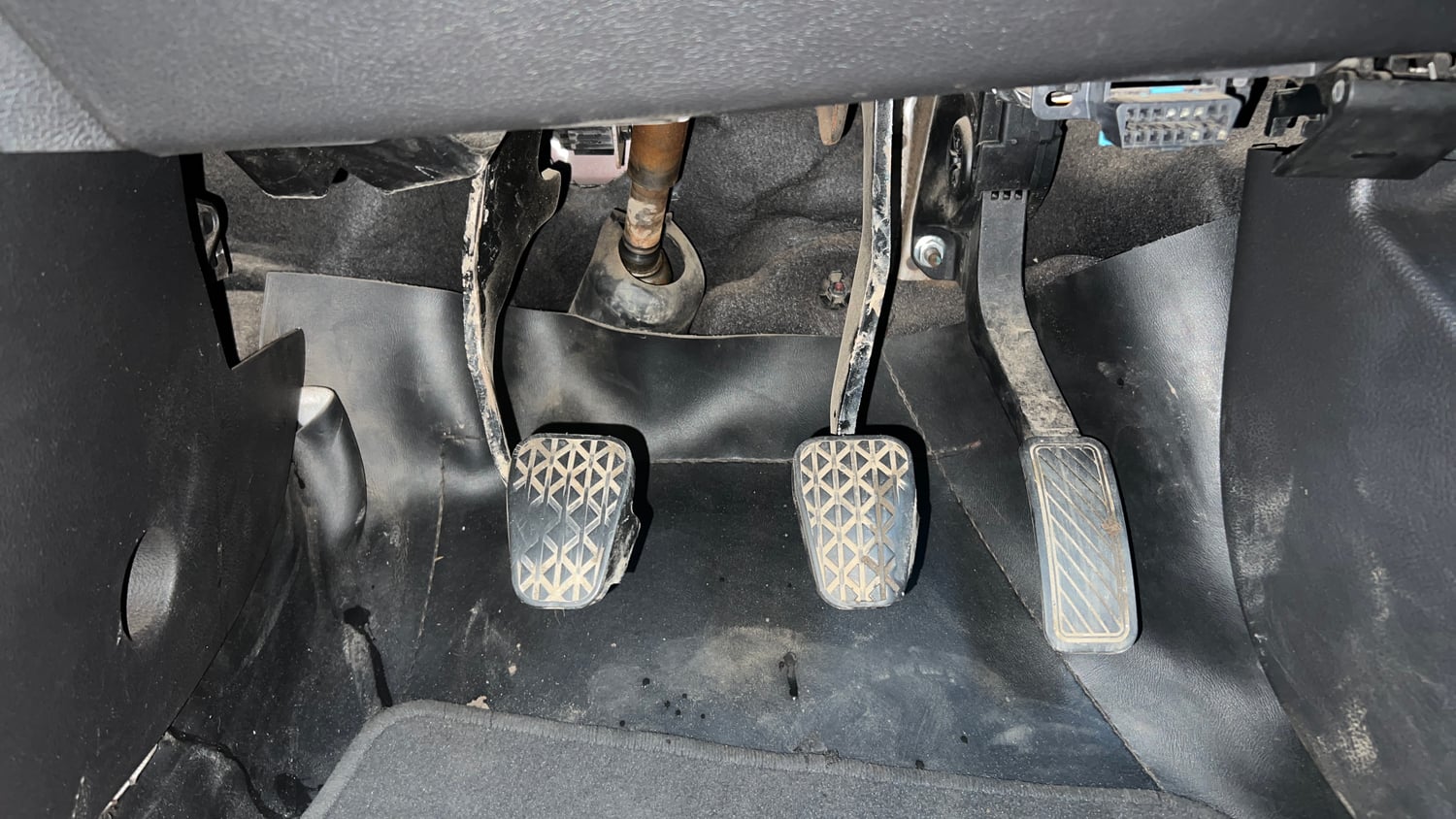 Used 2015 Ford Figo Titanium1.5 TDCi Diesel Manual interior PEDALS VIEW