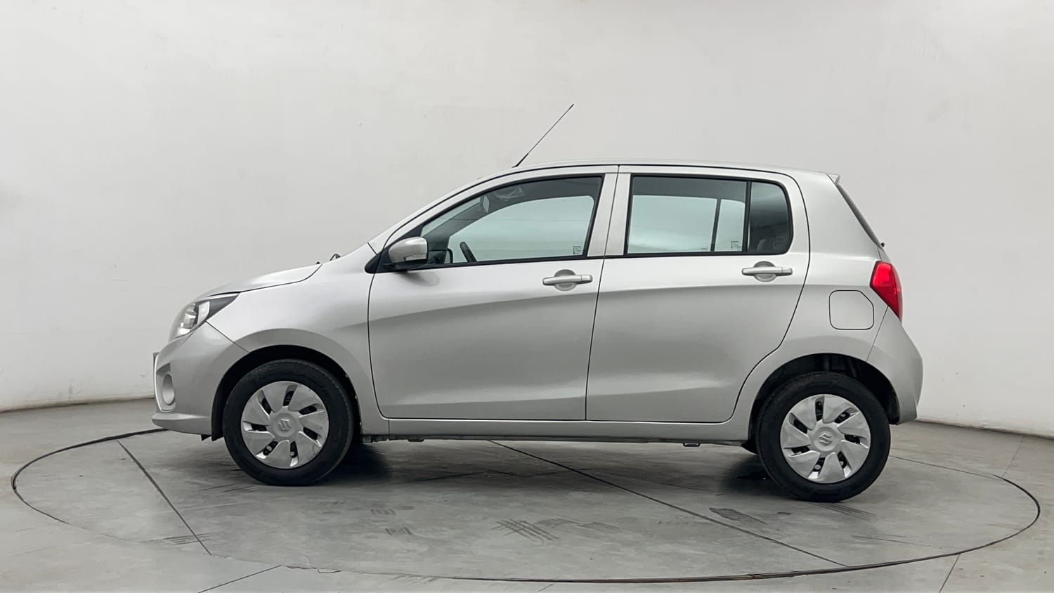 Used 2020 Maruti Suzuki Celerio ZXi Petrol Manual exterior LEFT SIDE VIEW