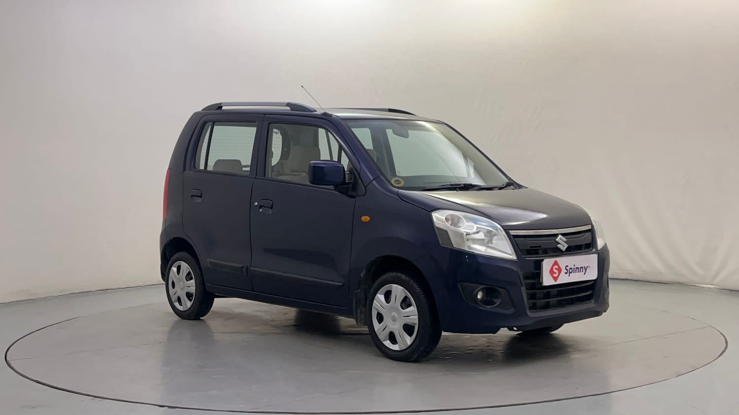 Used 2017 Maruti Suzuki Wagon R 1.0 VXI AMT Petrol Automatic exterior RIGHT FRONT CORNER VIEW