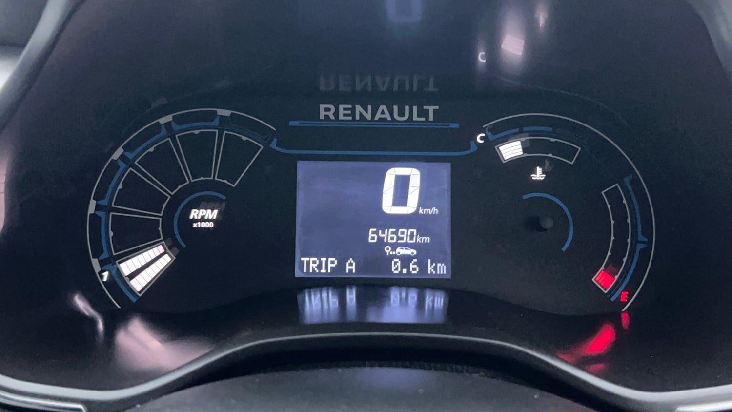Used 2021 Renault Kiger RXL MT Petrol Manual interior CLUSTERMETER VIEW