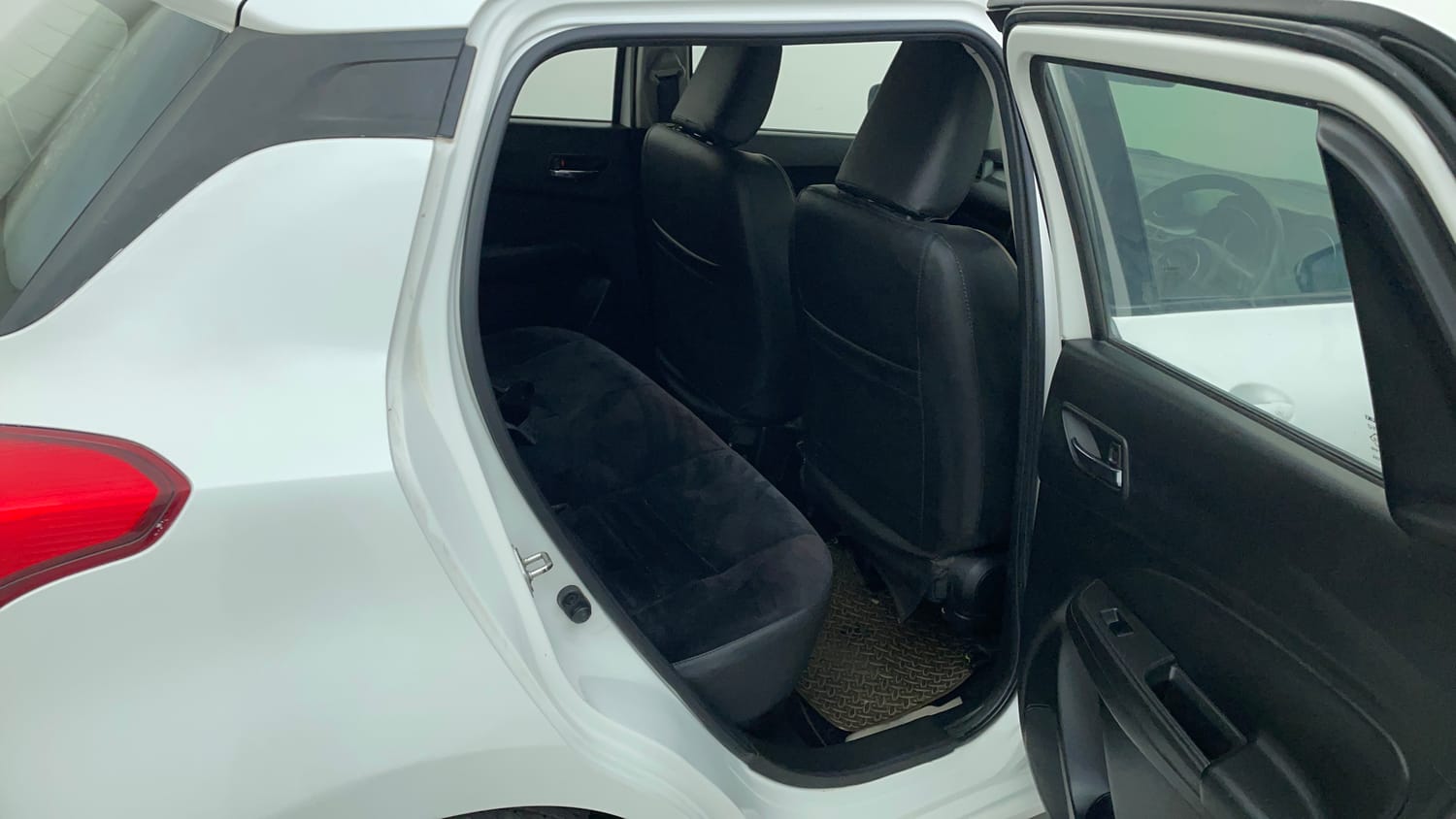 Used 2019 Maruti Suzuki Swift ZXi Plus AMT Petrol Automatic interior RIGHT SIDE REAR DOOR CABIN VIEW