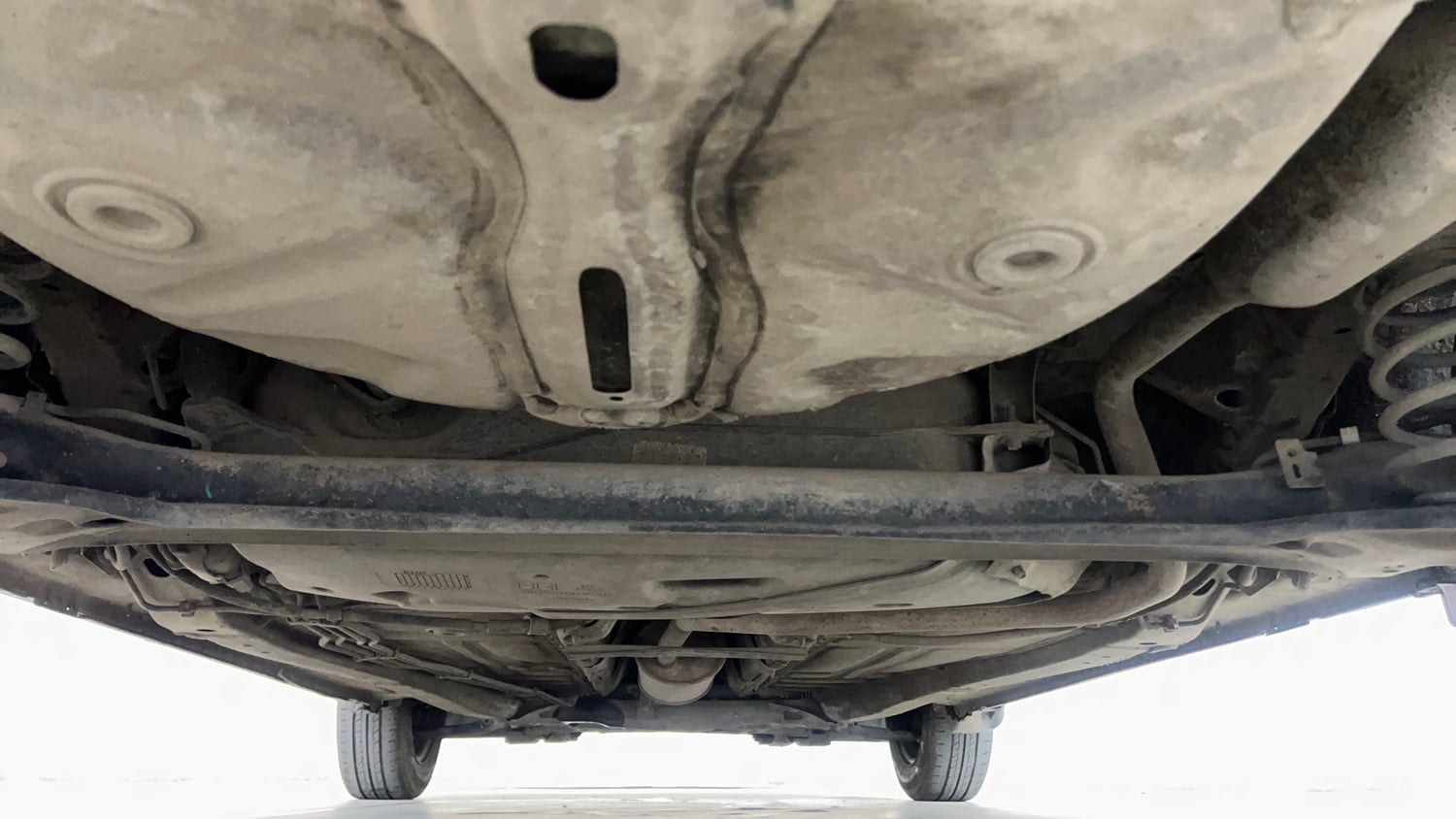 Used 2019 Maruti Suzuki Baleno Delta Petrol Manual extra REAR UNDERBODY VIEW (TAKEN FROM REAR)