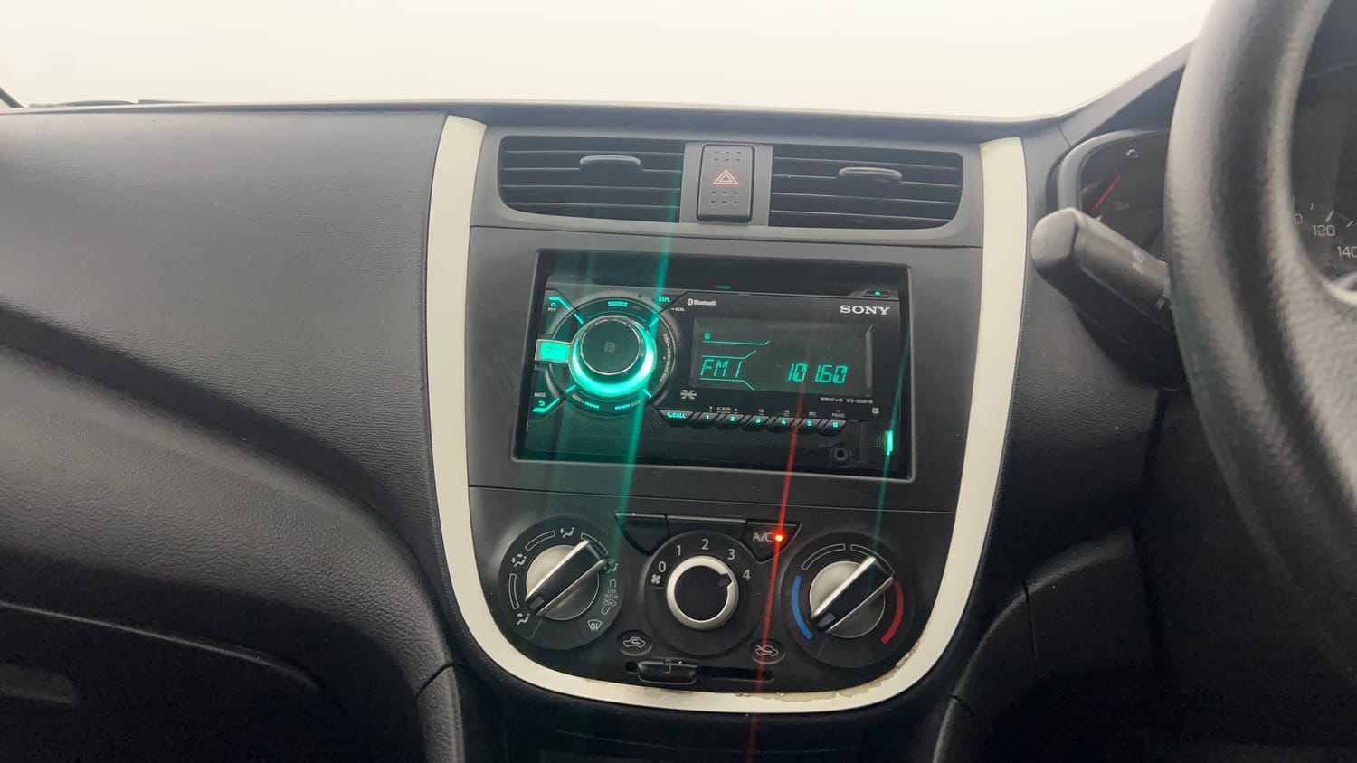 Used 2018 Maruti Suzuki Celerio X Vxi Petrol Manual interior MUSIC SYSTEM & AC CONTROL VIEW