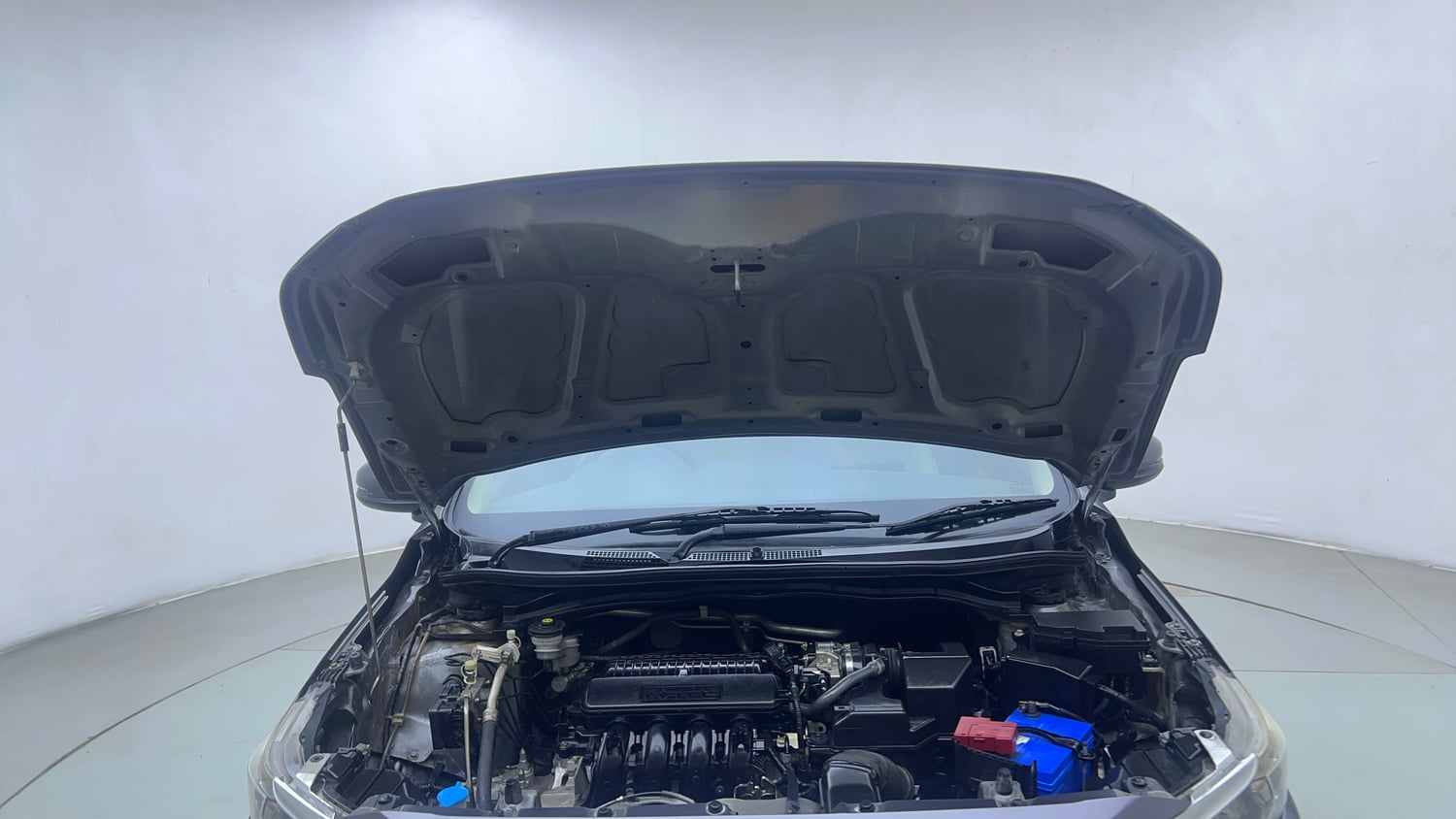 Used 2019 Honda Amaze 1.2 S MT Petrol Petrol Manual engine ENGINE & BONNET OPEN FRONT VIEW