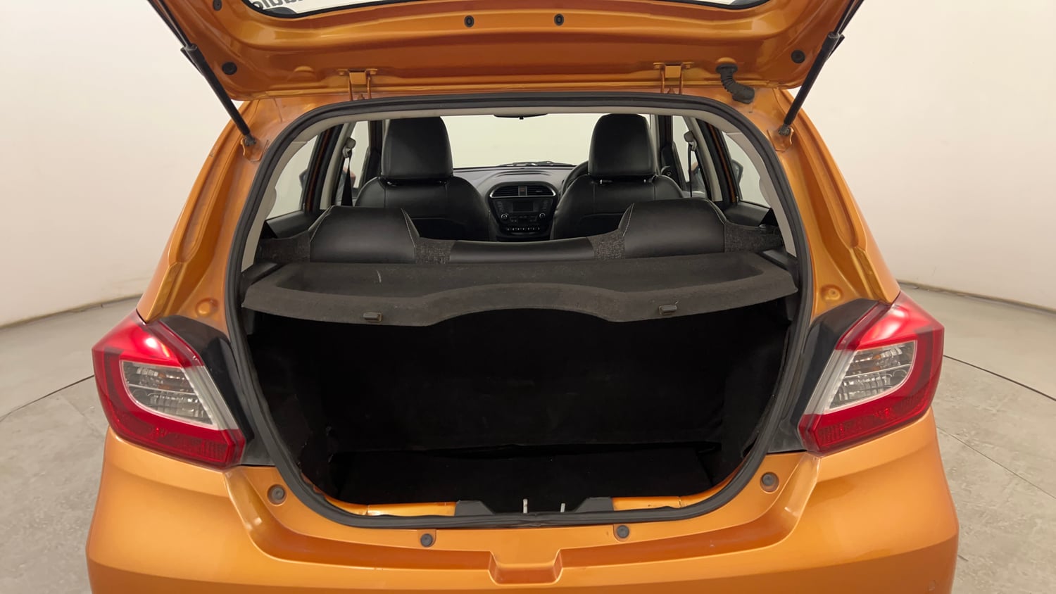 Used 2018 Tata Tiago Revotron XZ Petrol Manual interior DICKY INSIDE VIEW