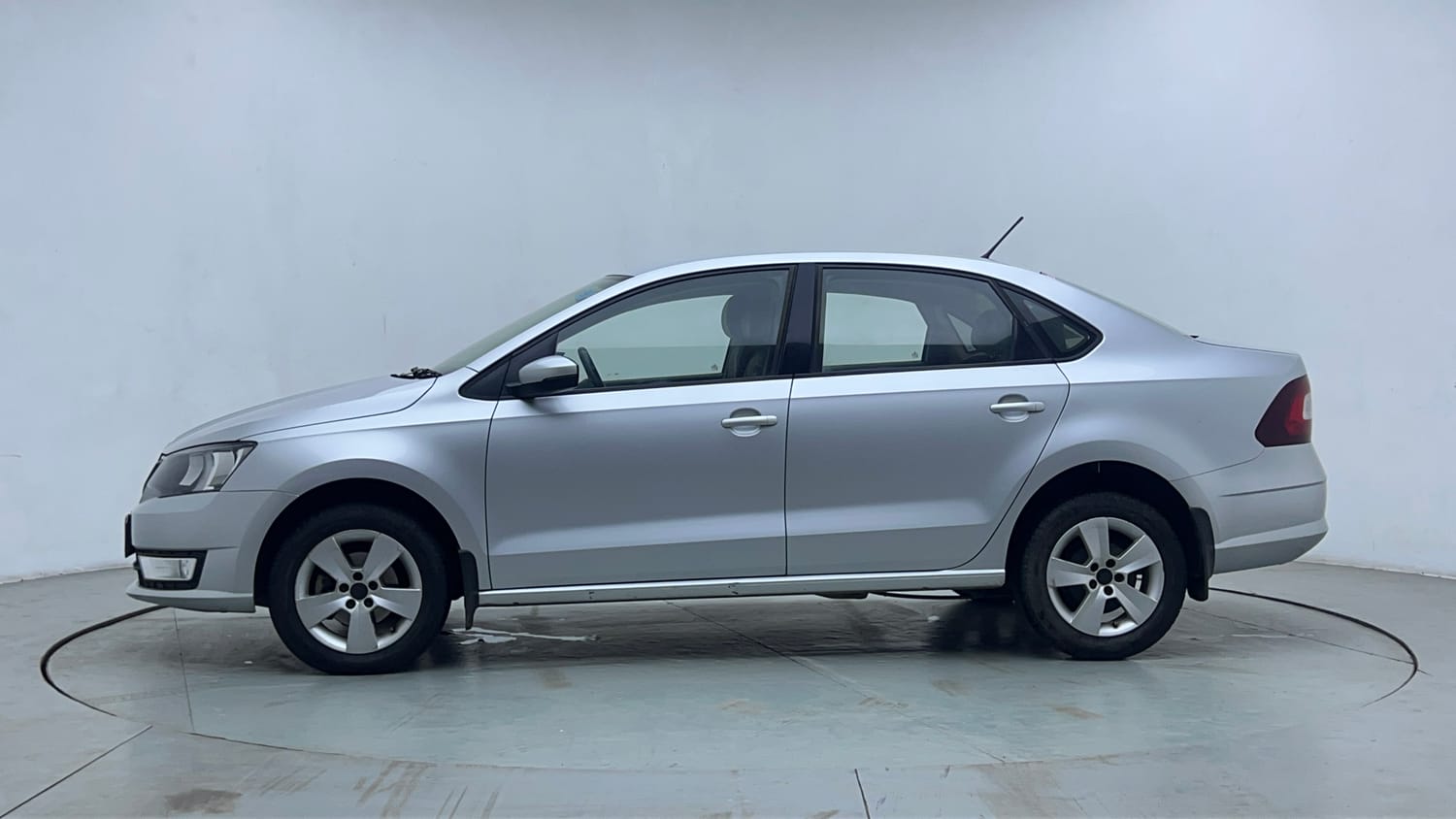 Used 2018 Skoda Rapid Ambition 1.6 MPI Petrol Manual exterior LEFT SIDE VIEW