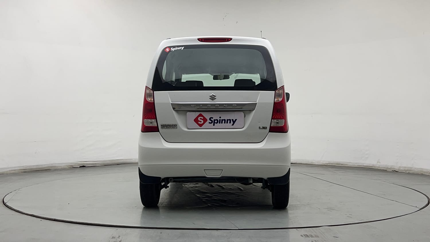 Used 2013 Maruti Suzuki Wagon R LXI Petrol Manual exterior BACK VIEW
