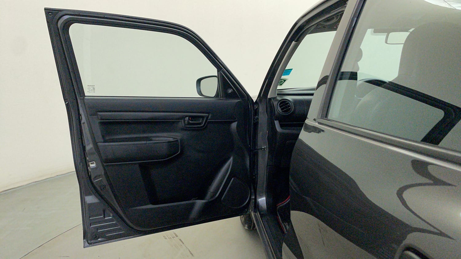 Used 2025 Maruti Suzuki S-Presso VXi (O) Petrol Manual interior LEFT FRONT DOOR OPEN VIEW