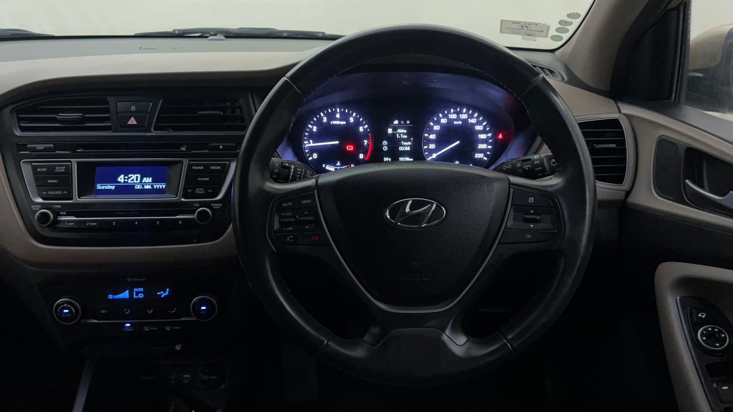 Used 2015 Hyundai Elite i20 Asta 1.2 Petrol Manual interior STEERING VIEW