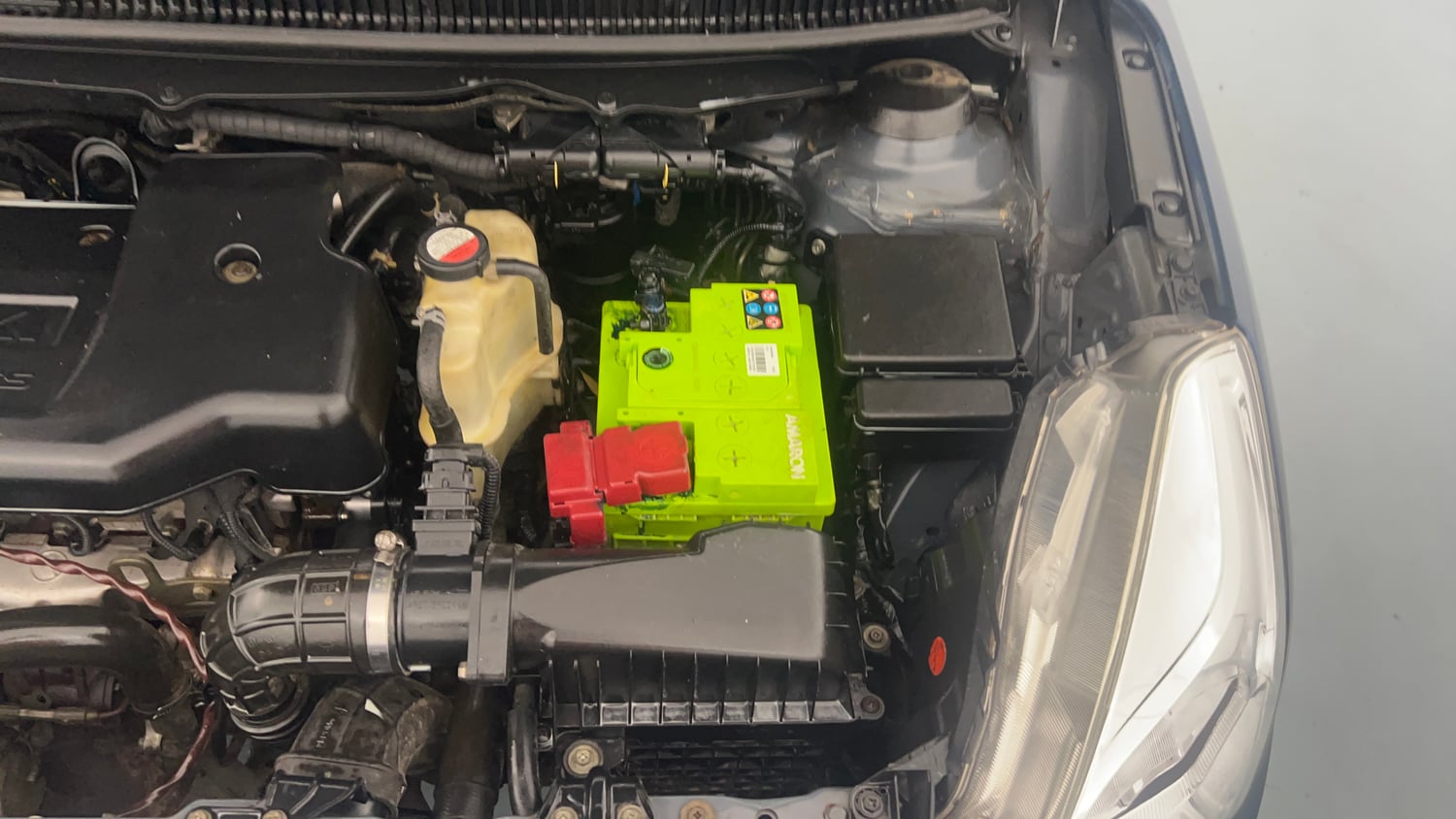 Used 2017 Maruti Suzuki Baleno Zeta 1.3 Diesel Manual engine ENGINE LEFT SIDE VIEW