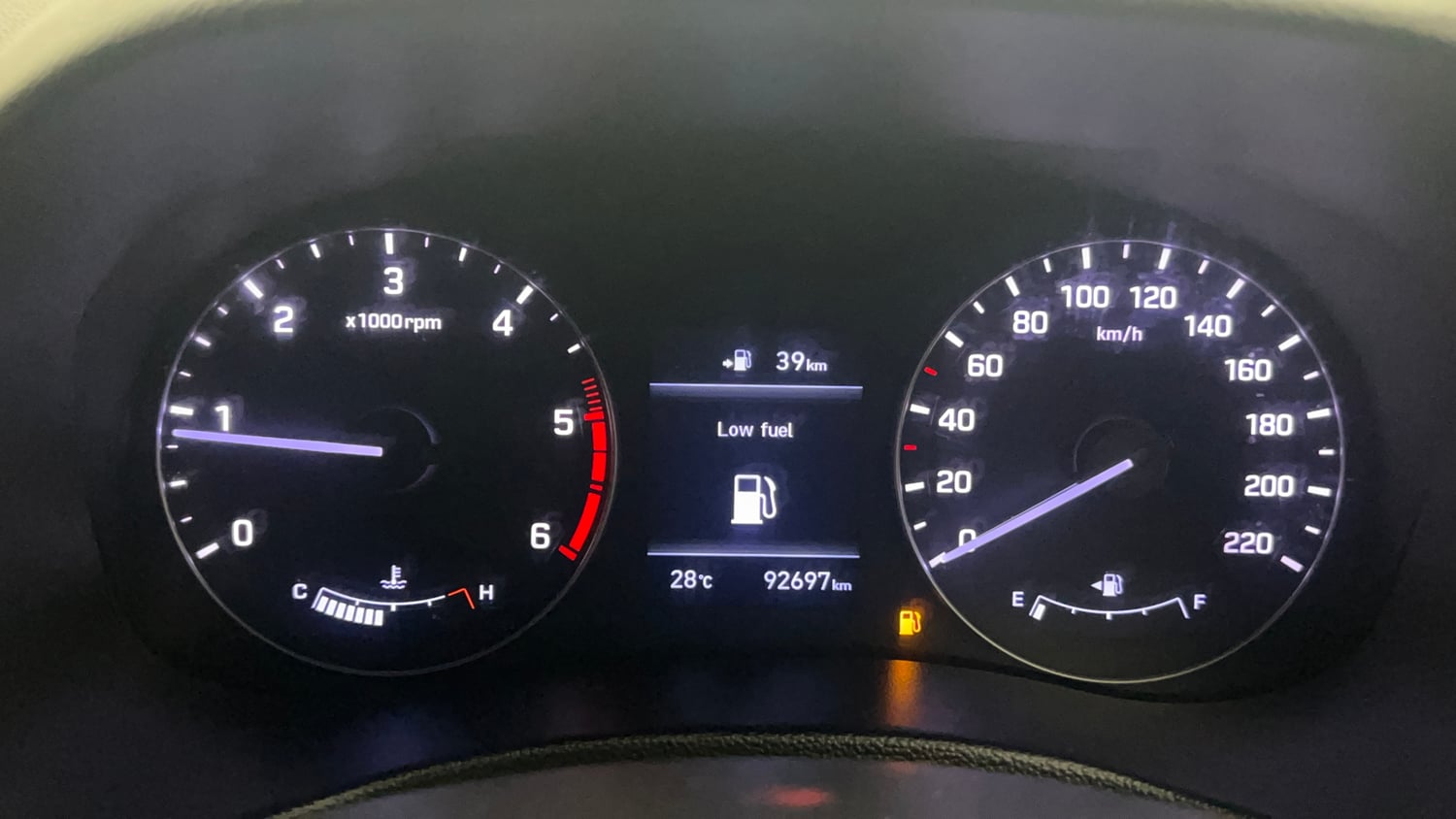 Used 2018 Hyundai Creta SX 1.6 CRDi (O) Diesel Manual interior CLUSTERMETER VIEW
