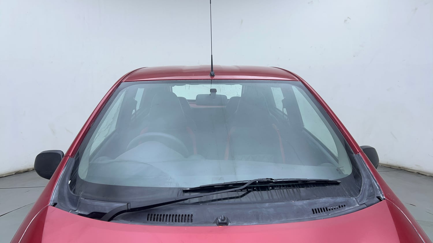 Used 2018 Datsun Redi-GO S 1.0 AMT Petrol Automatic exterior FRONT WINDSHIELD VIEW