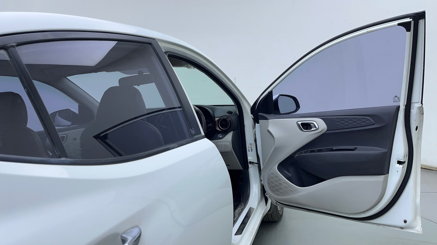 Used 2021 Hyundai Aura SX Plus 1.2 AMT Petrol Petrol Automatic interior RIGHT FRONT DOOR OPEN VIEW