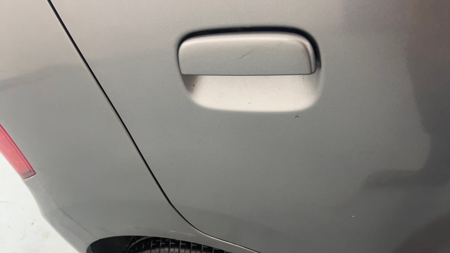Used 2015 Maruti Suzuki Wagon R VXI Petrol Manual dents MINOR SCRATCH