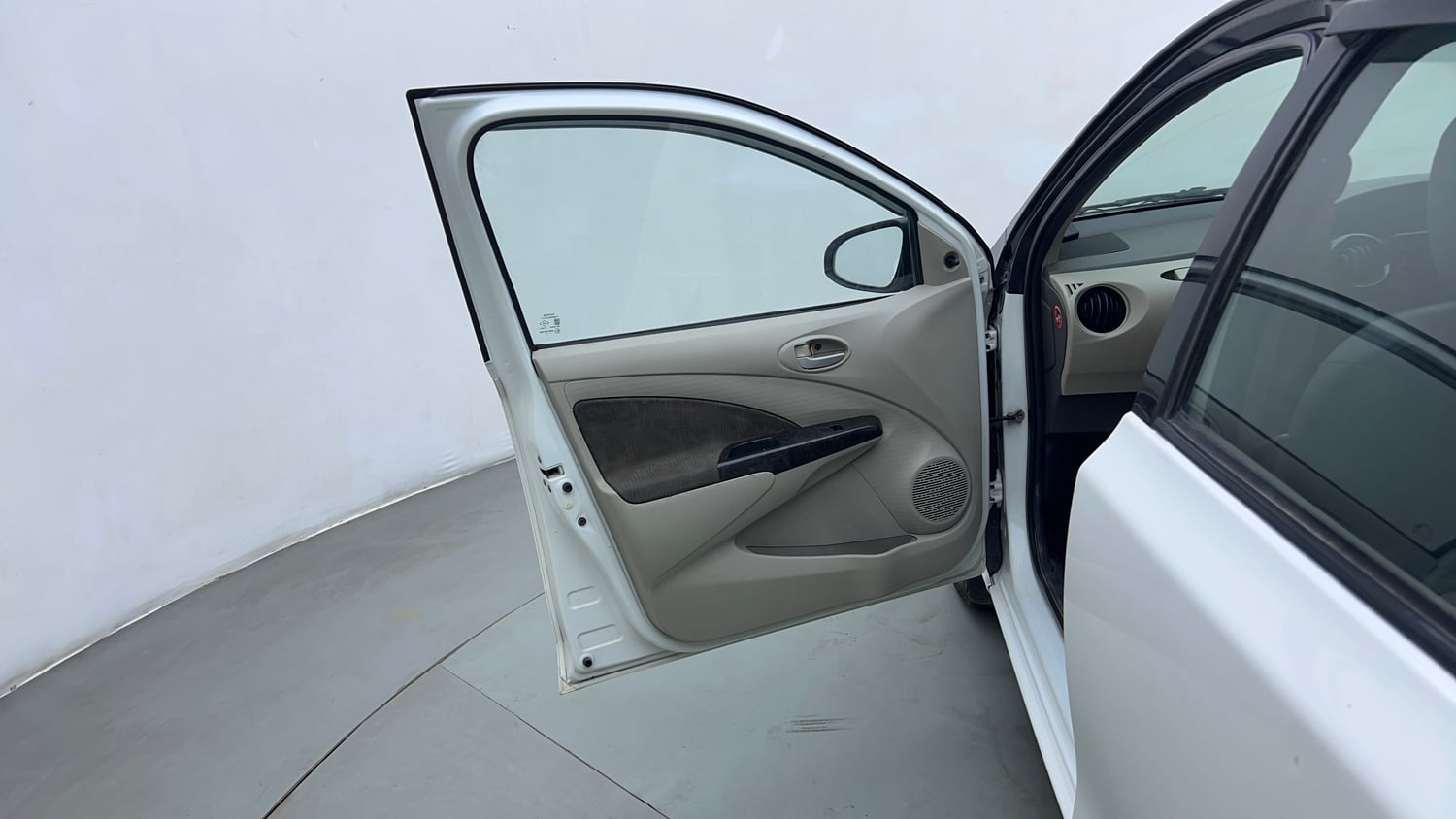 Used 2016 Toyota Etios Liva V Petrol Manual interior LEFT FRONT DOOR OPEN VIEW