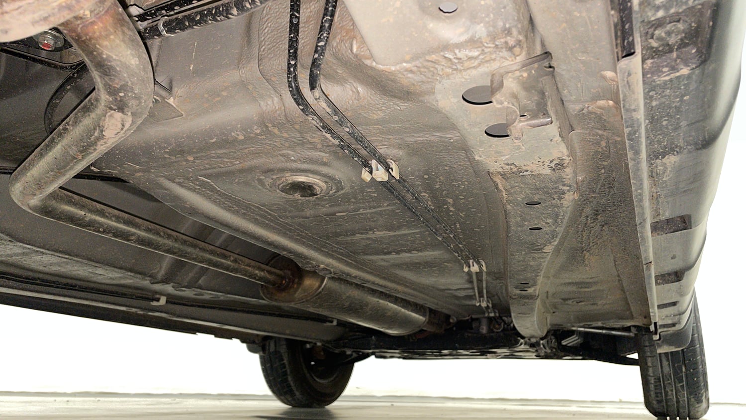 Used 2025 Maruti Suzuki S-Presso VXi (O) Petrol Manual extra REAR RIGHT UNDERBODY VIEW