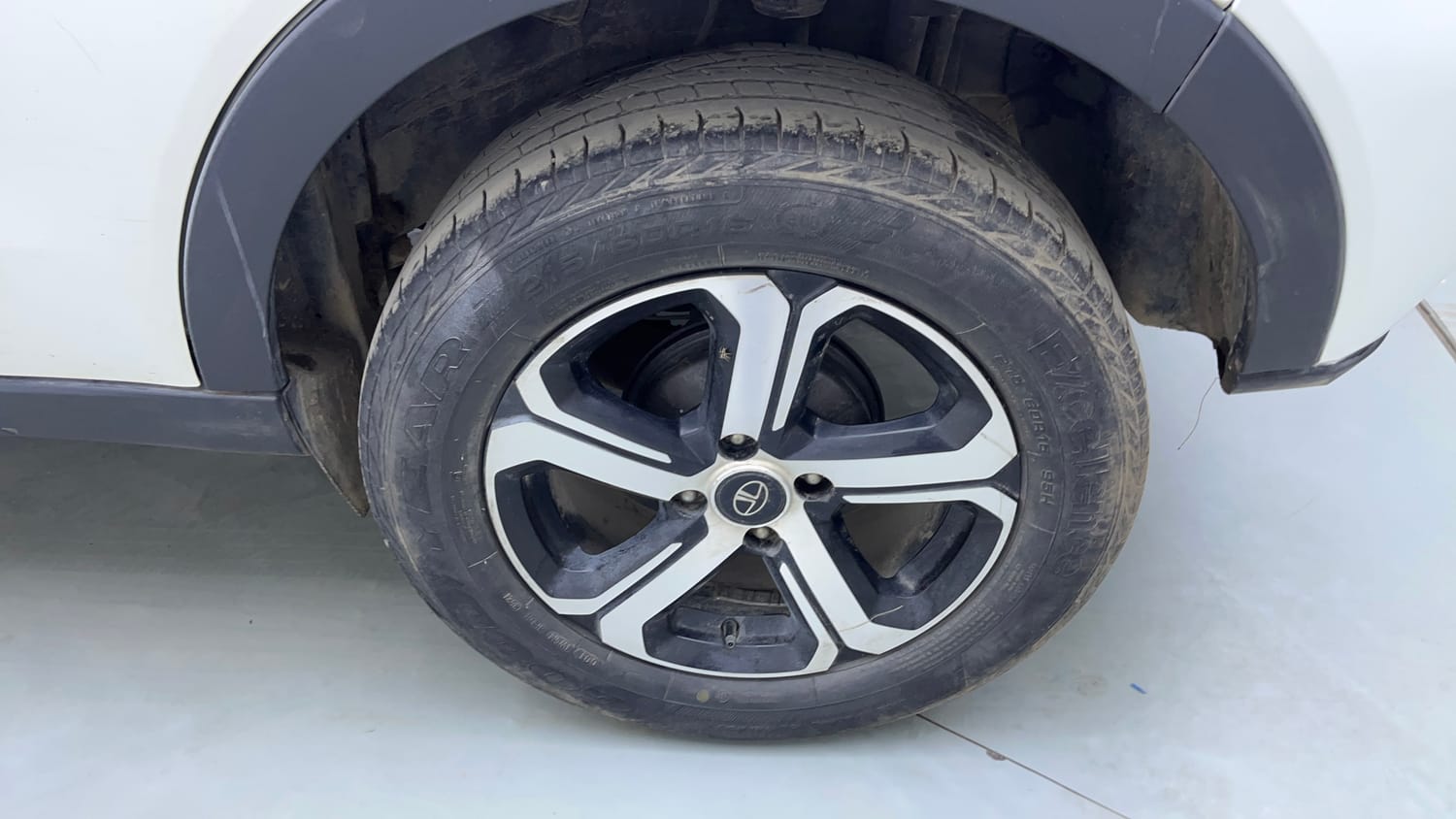Used 2021 Tata Nexon XZ Plus Diesel Diesel Manual tyres LEFT REAR TYRE RIM VIEW