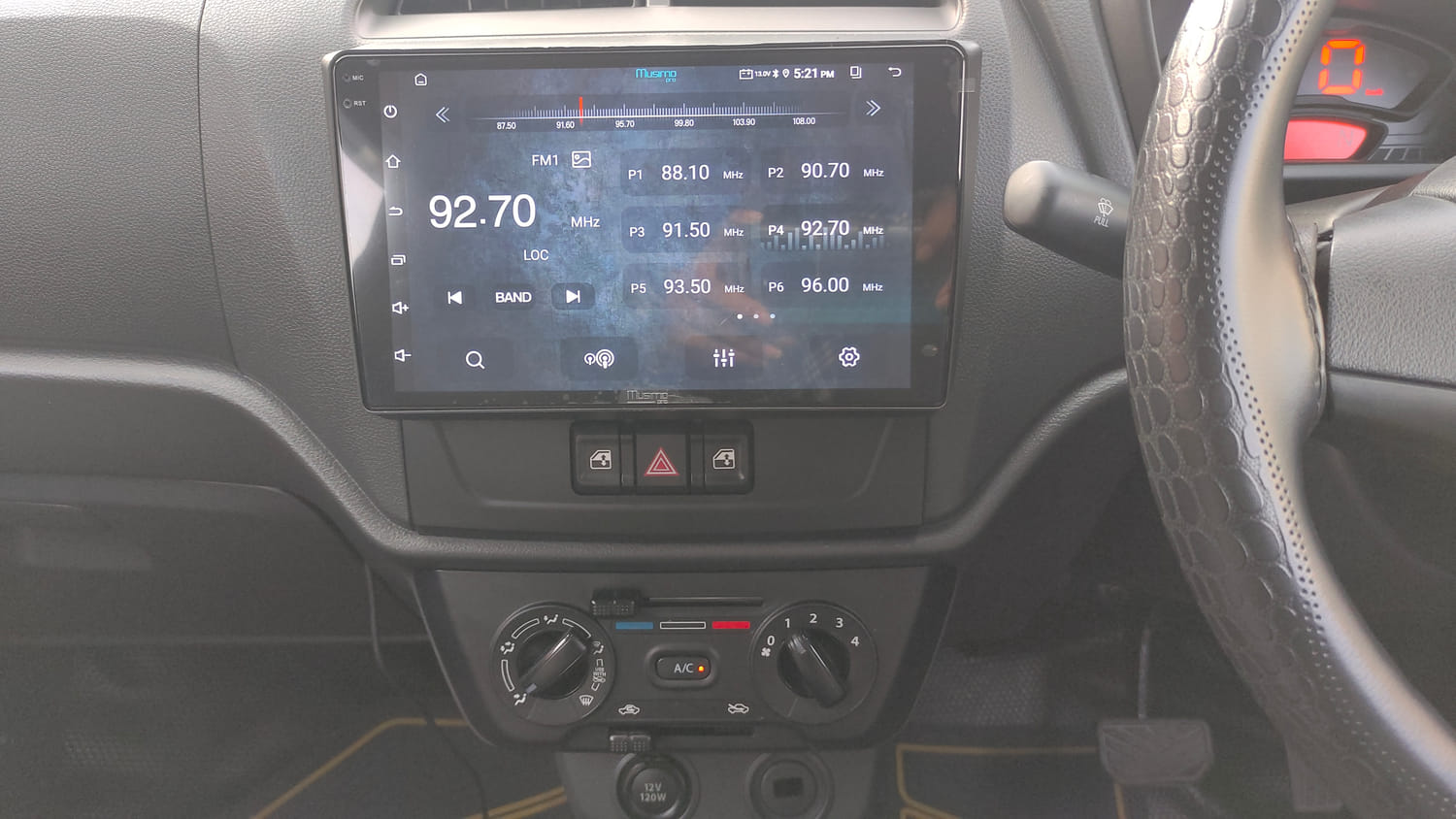 Used 2023 Maruti Suzuki Alto K10 VXi AGS Petrol Automatic interior MUSIC SYSTEM & AC CONTROL VIEW