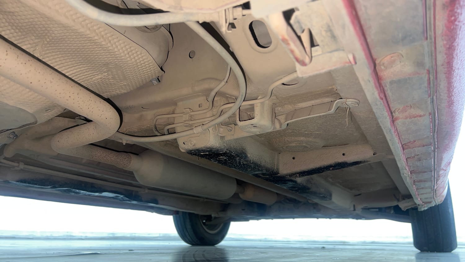 Used 2017 Maruti Suzuki Swift ZXi Petrol Manual extra REAR RIGHT UNDERBODY VIEW